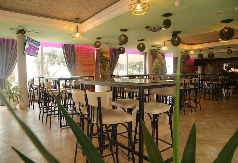 فندق City Beach Esplanade Monastir