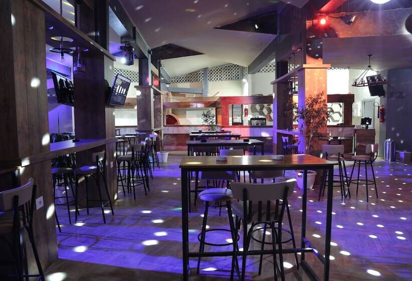 فندق City Beach Esplanade Monastir