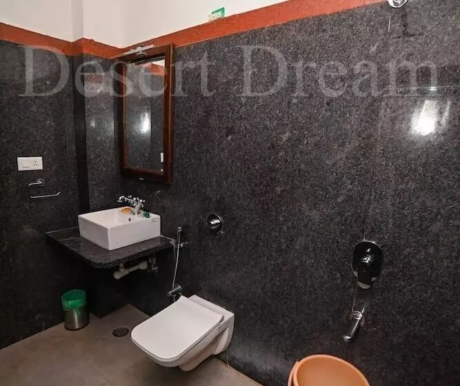 ホテル Surya Villas