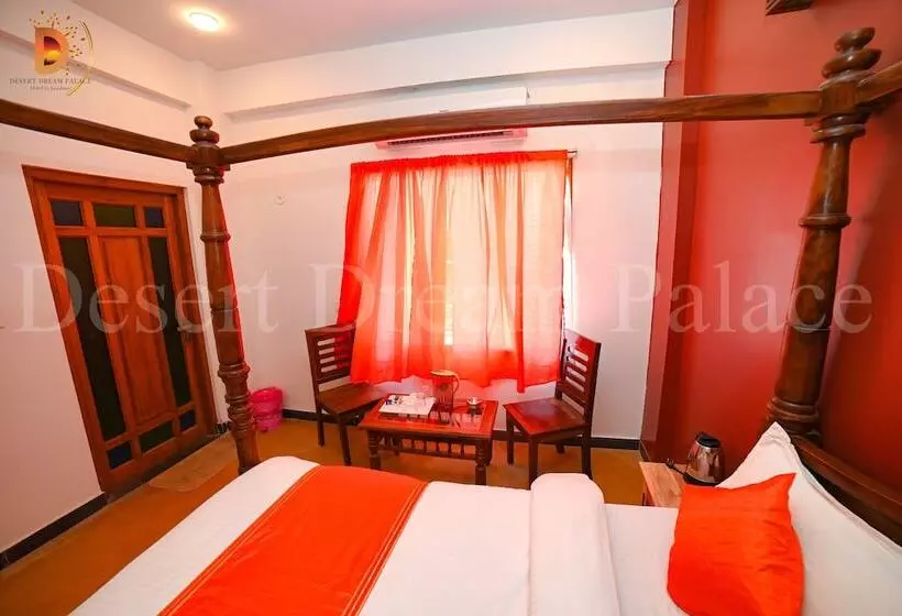 ホテル Surya Villas