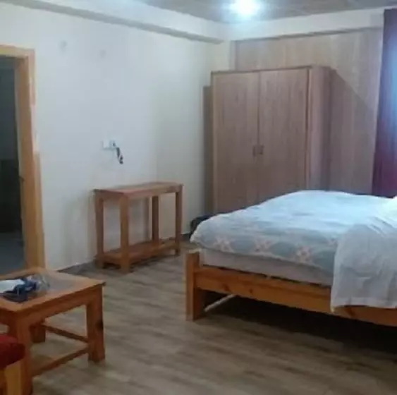 هتل Heaven S Peak Resort