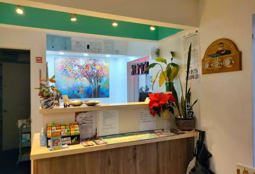 Hotelli Historic Inn