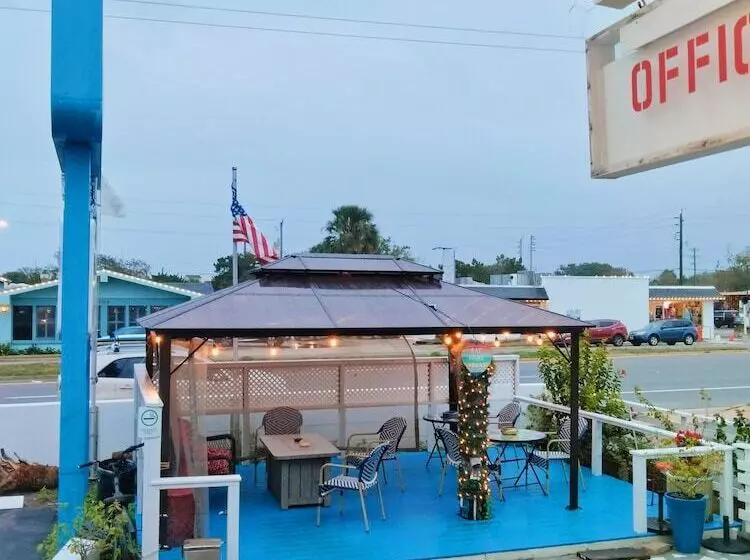 Hotelli Historic Inn