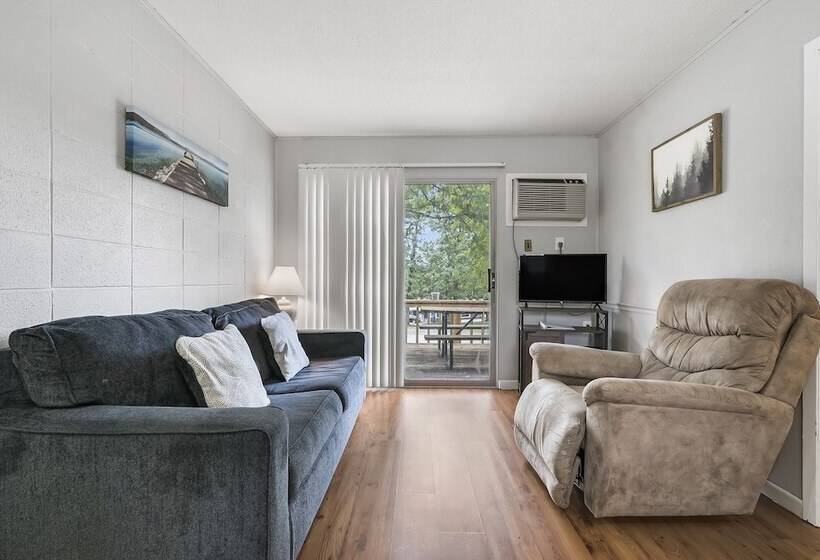 فندق Kimberling Cove C1