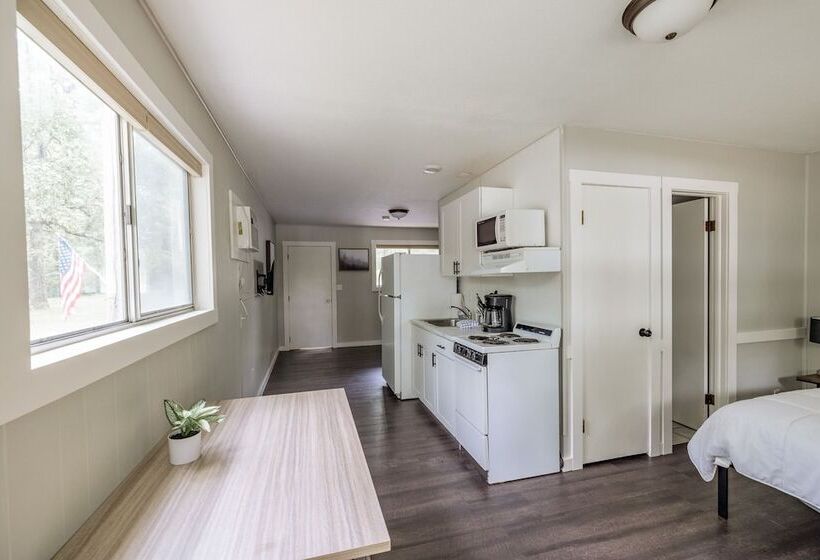 فندق Kimberling Cove M1