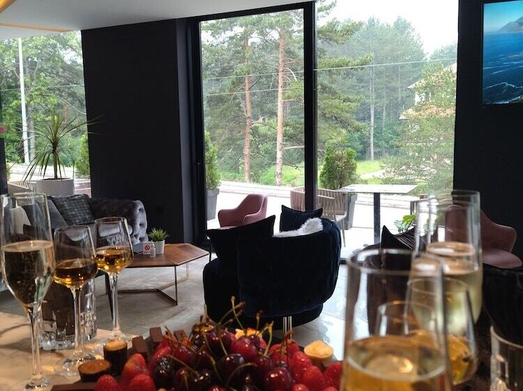 هتل Royal Mountain