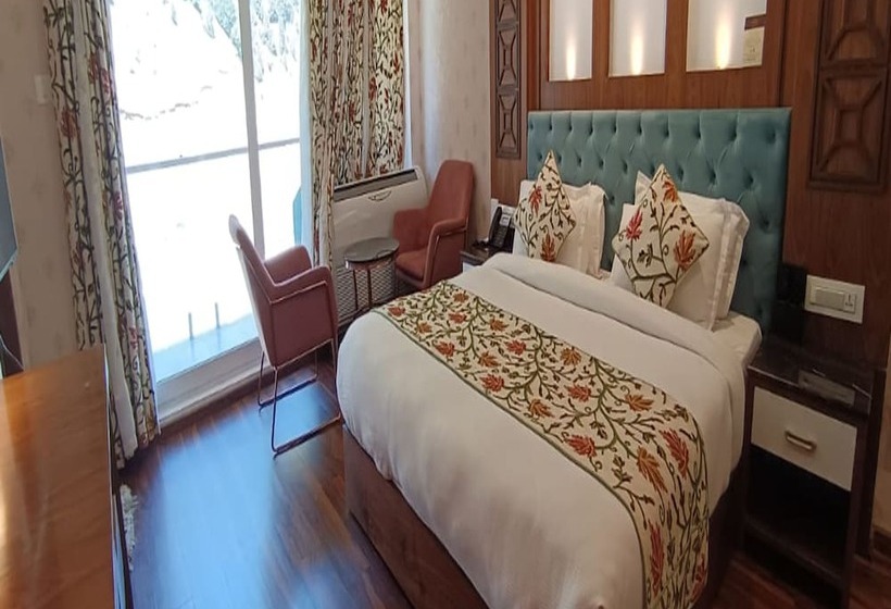 Hotel Snowland Sonmarg