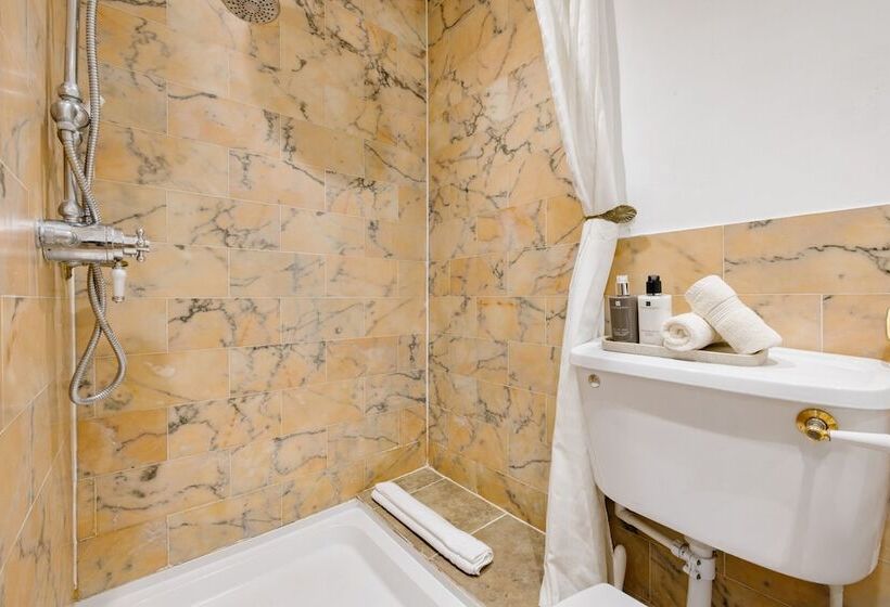 هتل The Abbey Notting Hill