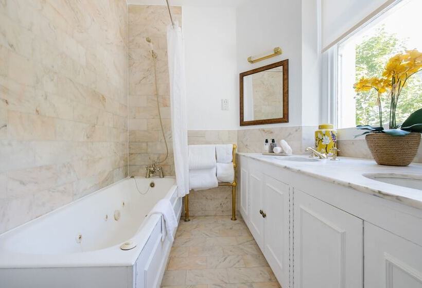 هتل The Abbey Notting Hill