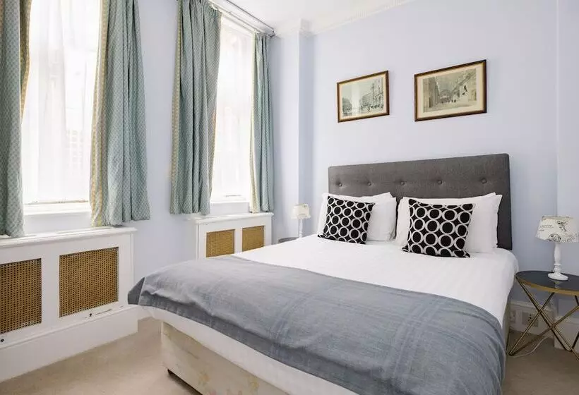 ホテル The Abbey Notting Hill