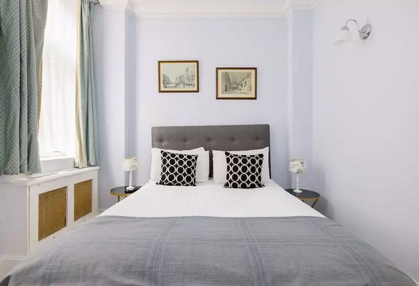 ホテル The Abbey Notting Hill