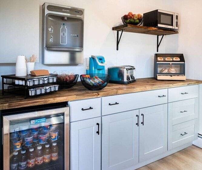 בית מלון כפרי Trailhead By Weekender