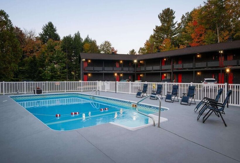 בית מלון כפרי Trailhead By Weekender