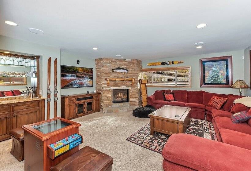 Lagunita Shores By Avantstay Beautiful Lakefront Mansion W/ Hot Tub & Bbq