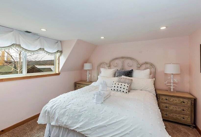 Lagunita Shores By Avantstay Beautiful Lakefront Mansion W/ Hot Tub & Bbq