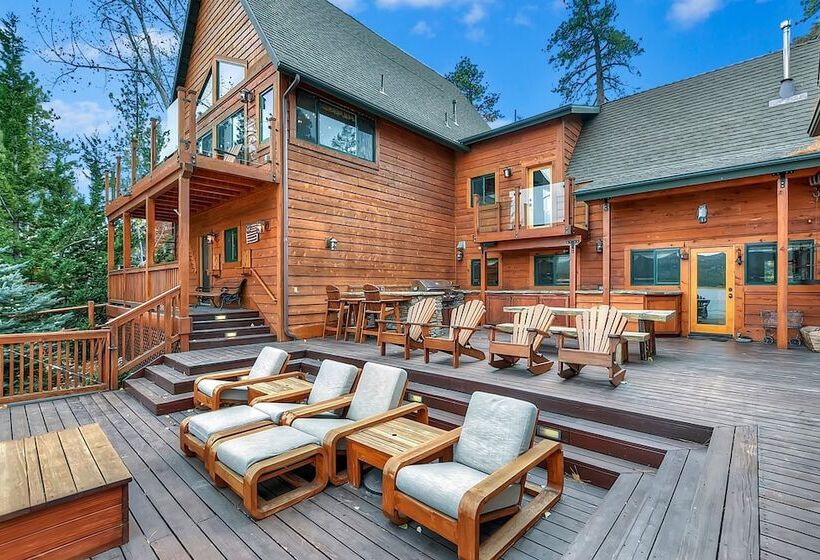 Lagunita Shores By Avantstay Beautiful Lakefront Mansion W/ Hot Tub & Bbq