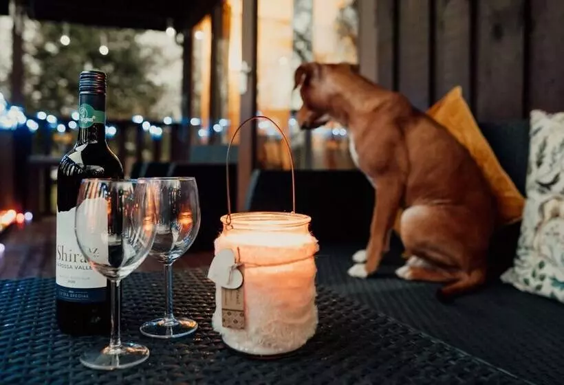 Luxurious Mountain Retreat Lodge Hunters Quay