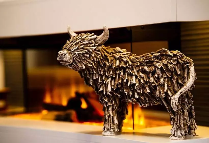 Luxurious Mountain Retreat Lodge Hunters Quay