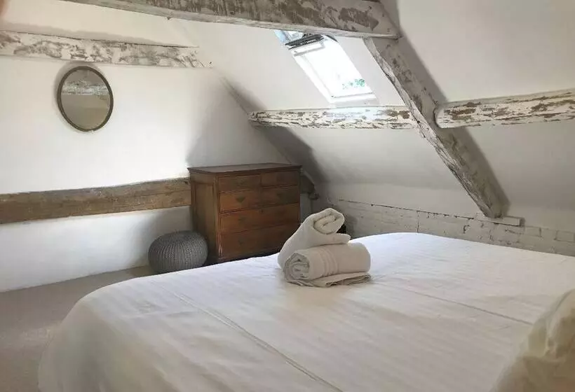 Manor House Mews   Rustic Stable Conversion