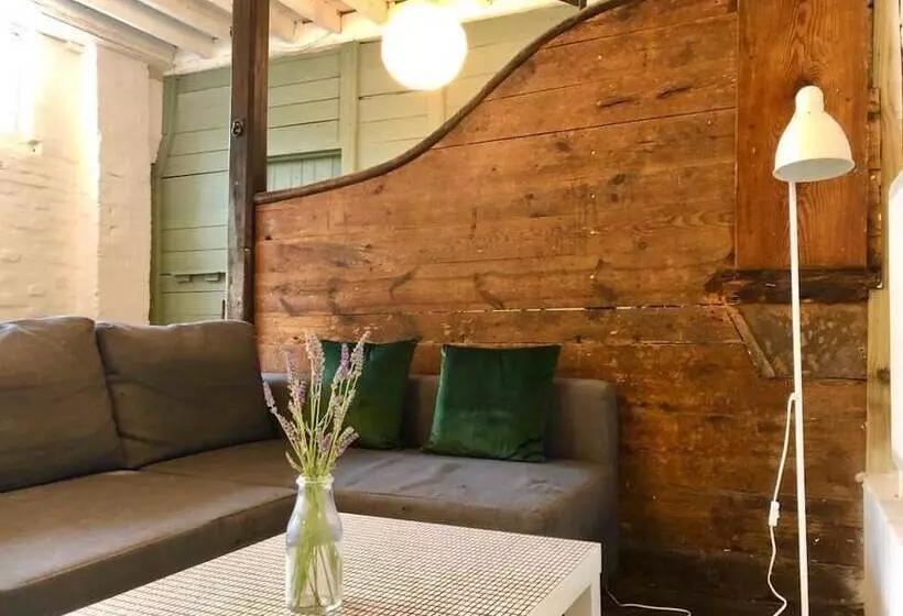 Manor House Mews   Rustic Stable Conversion