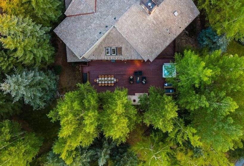 Nightstar By Avantstay Charming Rustic Cabin W/ Large Balcony & Sauna