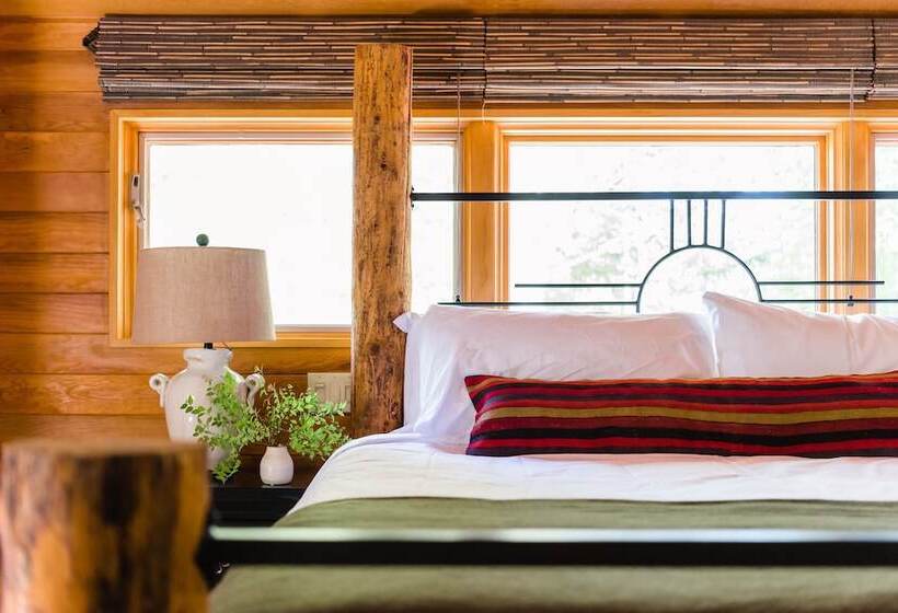 Nightstar By Avantstay Charming Rustic Cabin W/ Large Balcony & Sauna