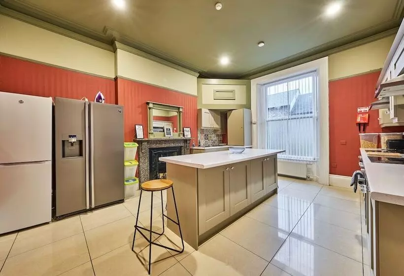 Majatalo 22 The Square