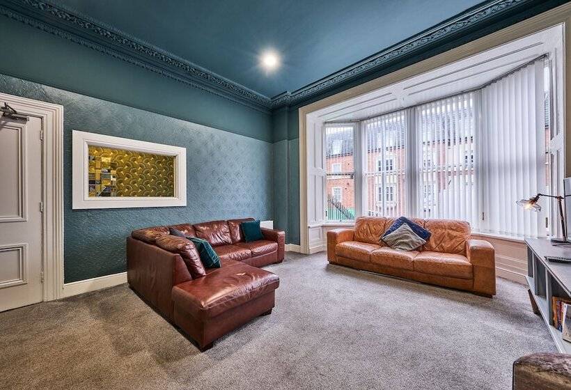 Пансион 22 The Square