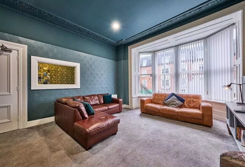 Majatalo 22 The Square