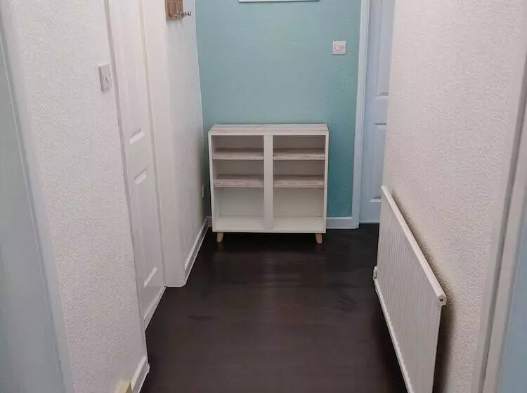 Residenssi Charming 2 Bed House In Fleetwood, England