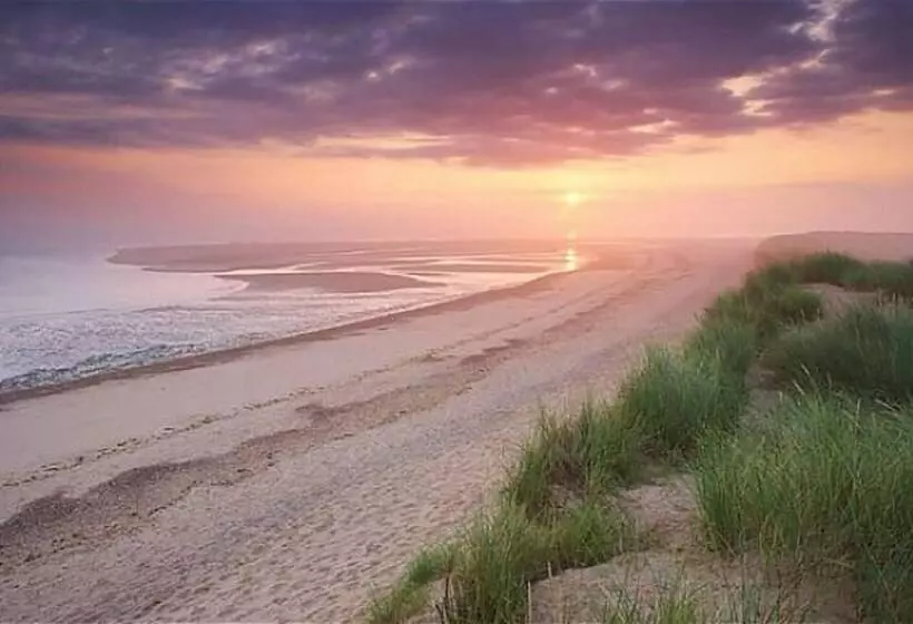 Residenssi Lovely 3 Bed House, Burnham Market, North Norfolk