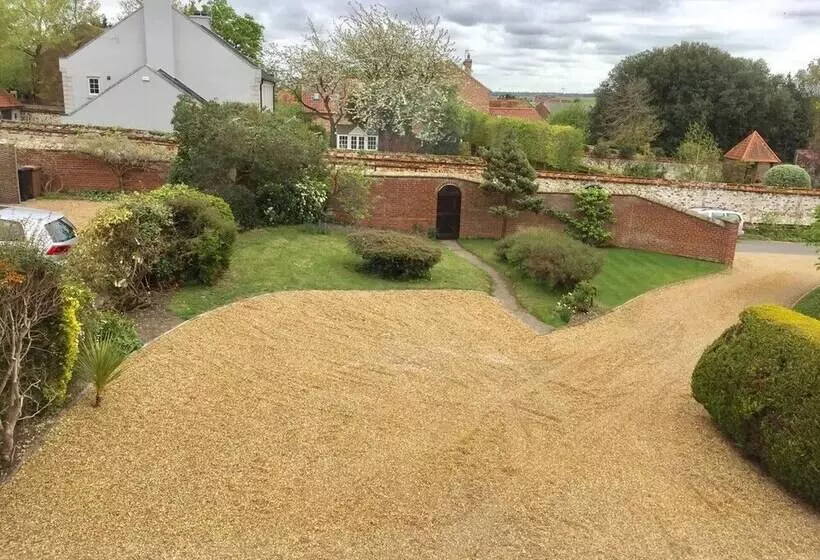 Residenssi Lovely 3 Bed House, Burnham Market, North Norfolk