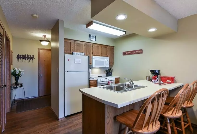 Westcreek Ranch @ Notch   No Stairs! 2 Pools, Fishing Lake, 1 Mile To Sdc!