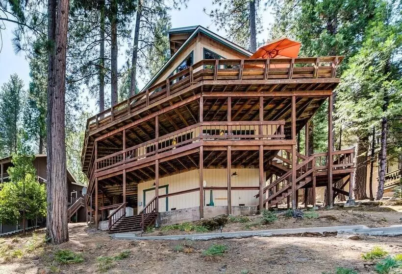 Dos Pinos   Spacious Lakefront Cabin W/ Game Room By Yosemite Region Resorts