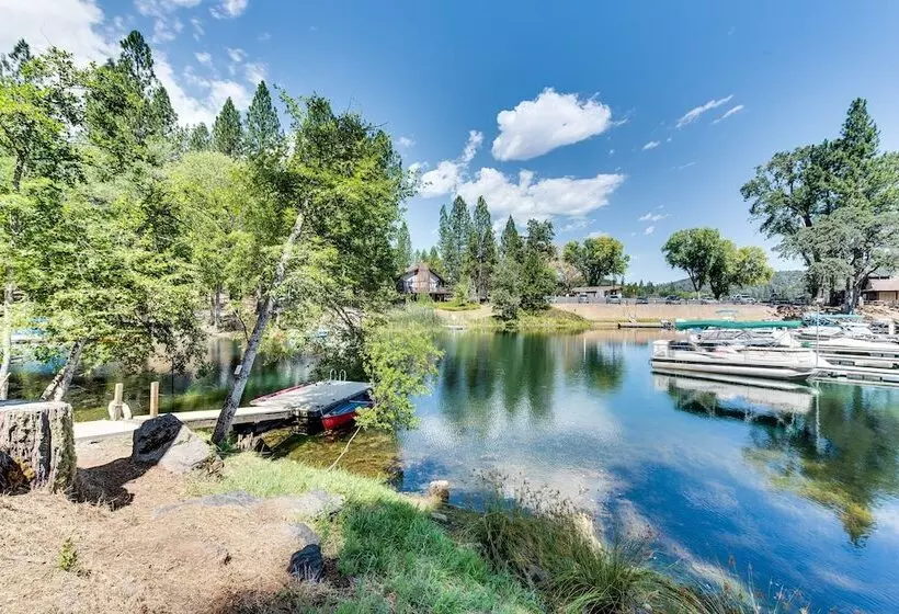 Dos Pinos   Spacious Lakefront Cabin W/ Game Room By Yosemite Region Resorts