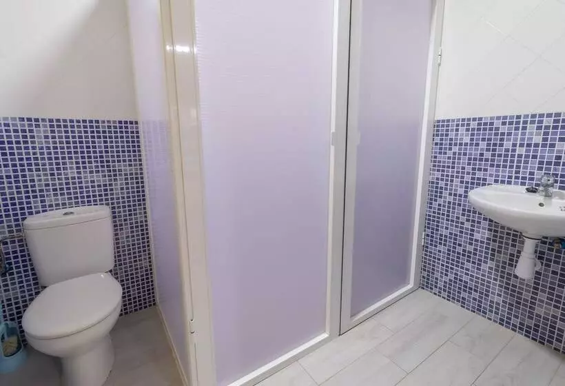 Albergue Rojo Plata By Vivere Stays   Hostel