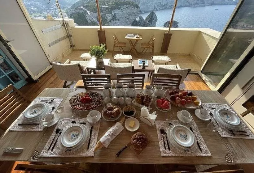 Aamiaismajoitus (B&B) Antoine