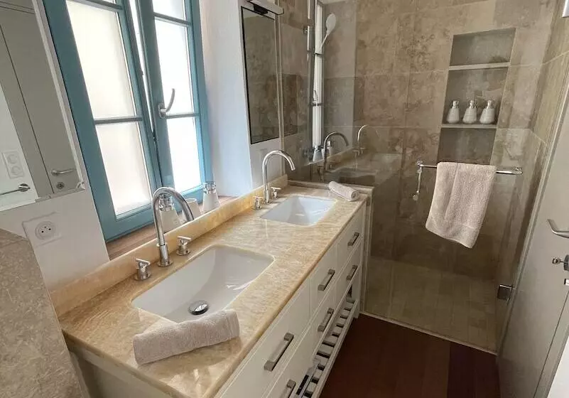 Aamiaismajoitus (B&B) Antoine