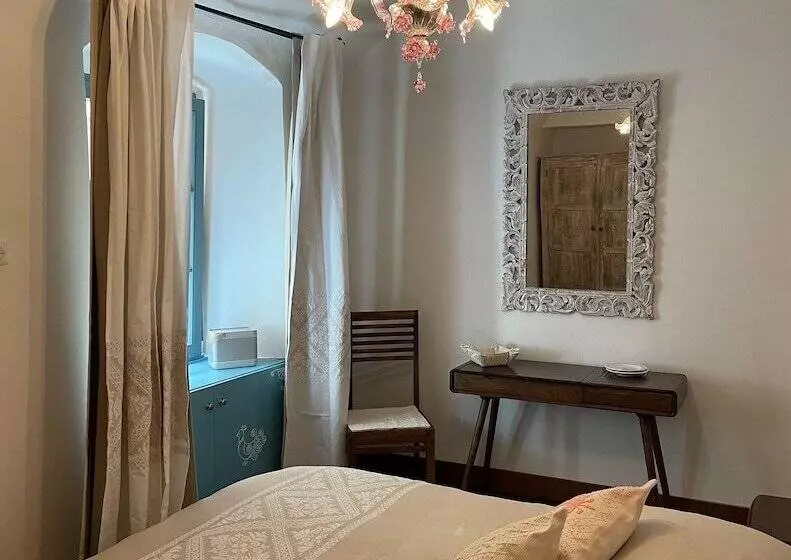 Aamiaismajoitus (B&B) Antoine