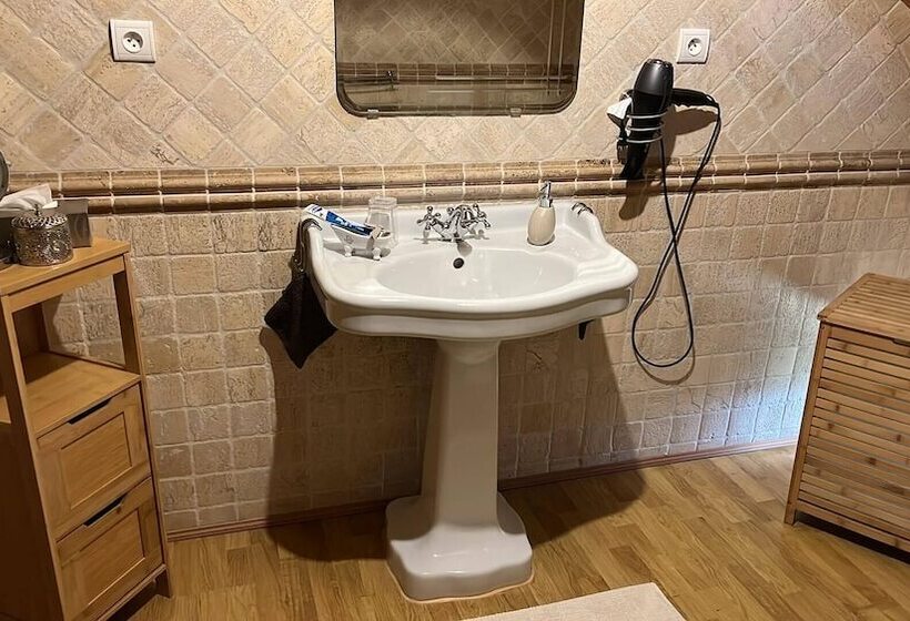 Bed and Breakfast En Bord De Rivière