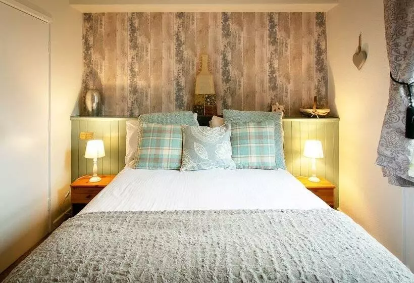 Aamiaismajoitus (B&B) The Old Hall Inn