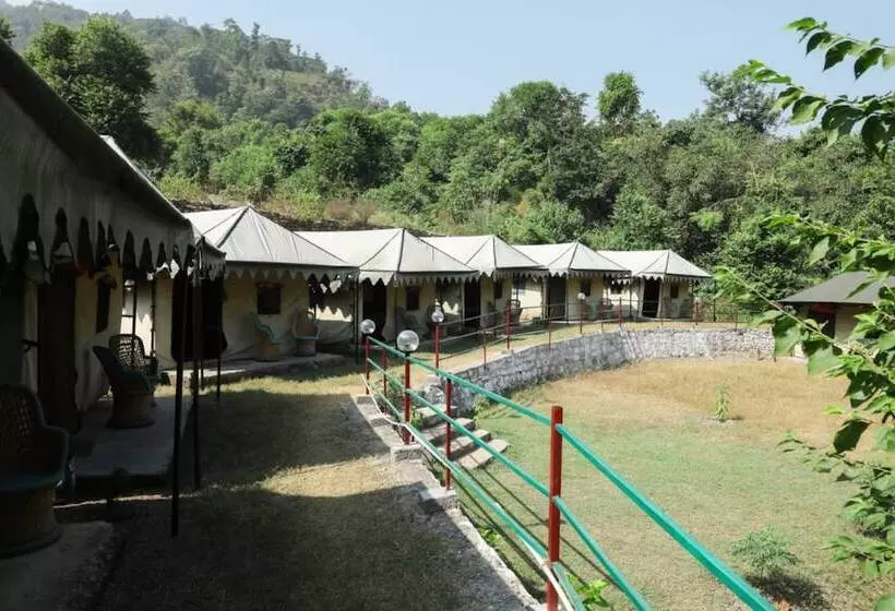 Hotelli Camp Awara Rishikesh
