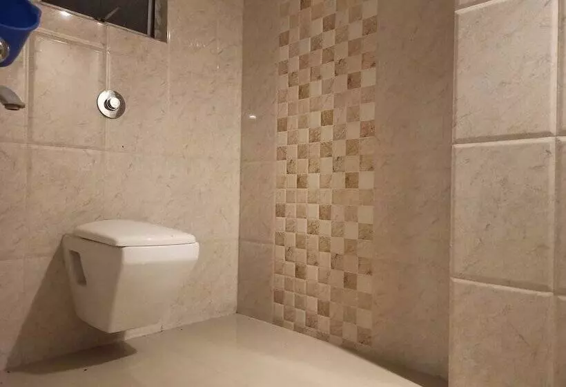 Hotelli Centre Point