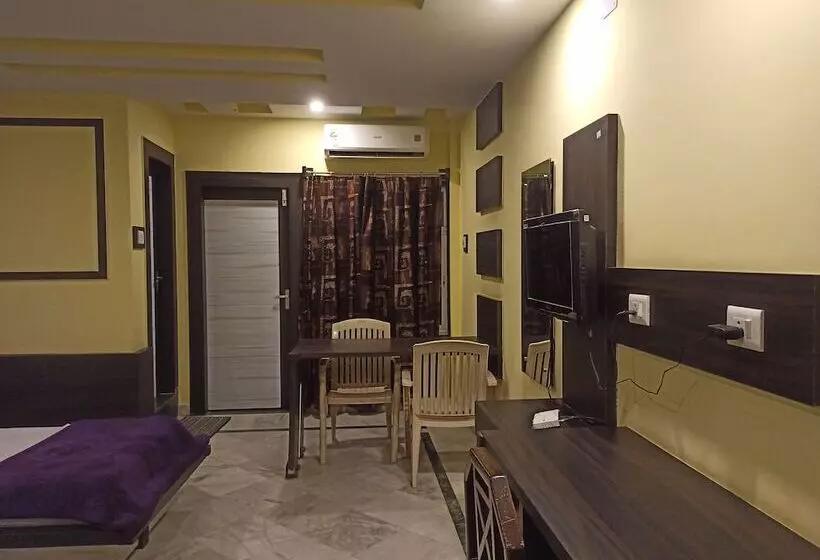 Hotelli Centre Point