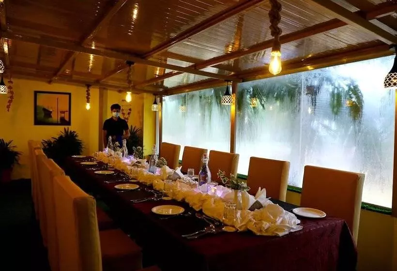 Hotelli Clarks Inn Express Sirkazhi