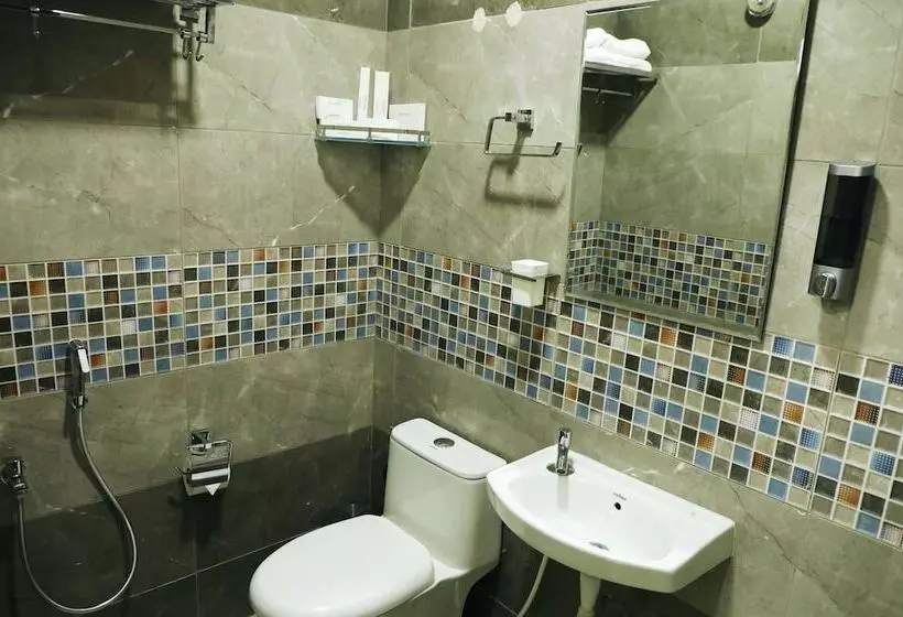 Hotelli Clarks Inn Express Sirkazhi