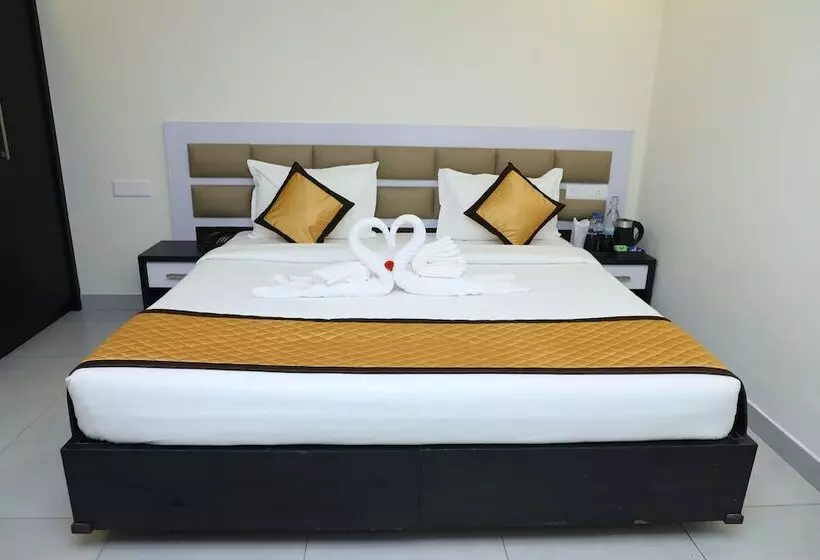 Hotelli Clarks Inn Express Sirkazhi