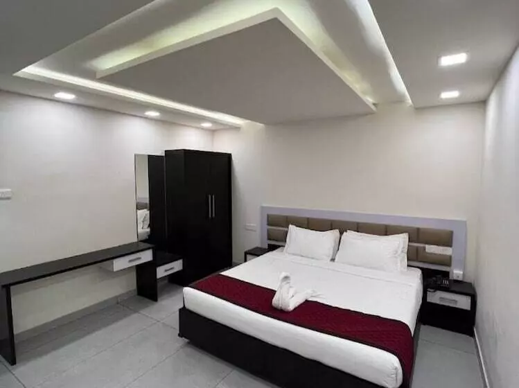 Hotelli Clarks Inn Express Sirkazhi