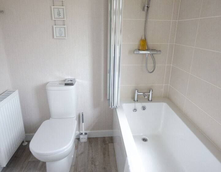 酒店 Hollicarrs Holiday Park   Hares Leap