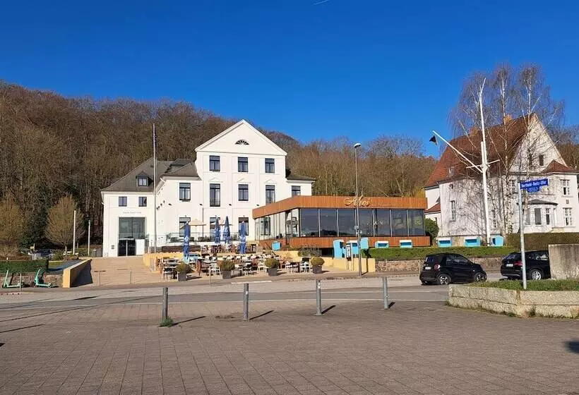 ホテル Kieler Yacht Club